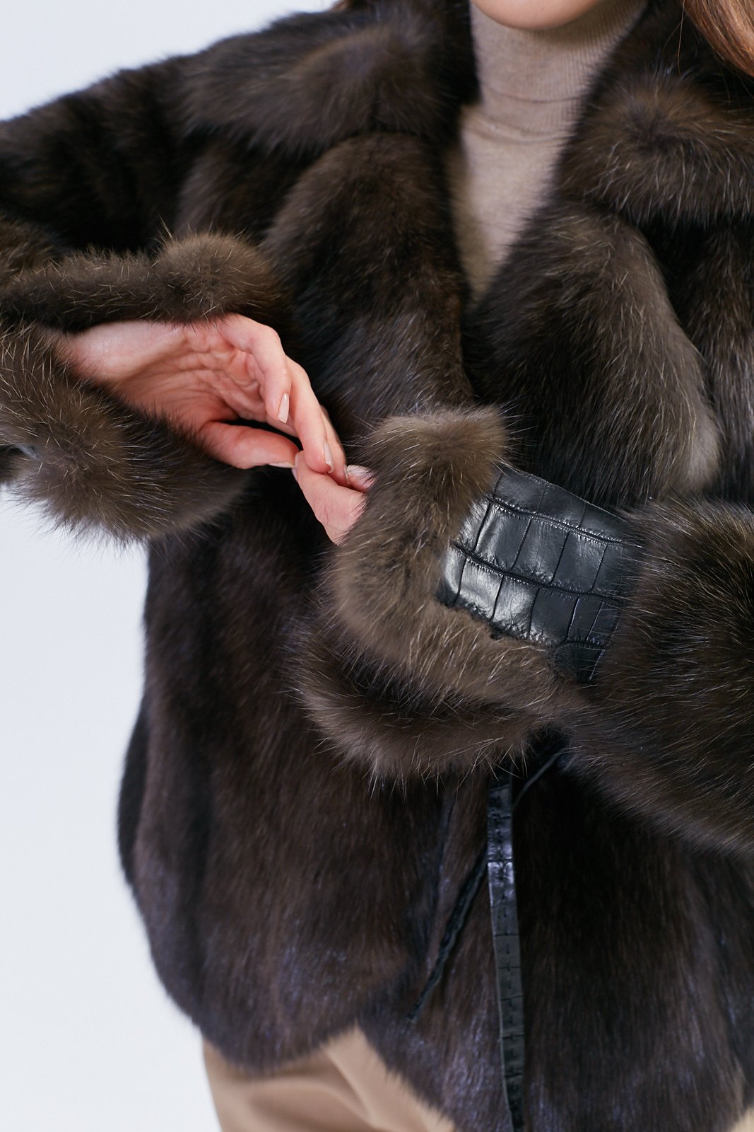 Luxury Russian Sable Fur Jacket – Handmade Bespoke Short Sable Jacket - Image 5