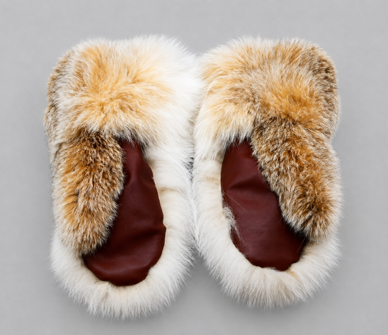 Long Extreme Cold Lynx Fur Mittens with Leather Palms - Image 3