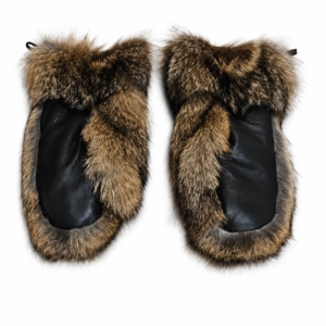 long-coyote-fur-mittens