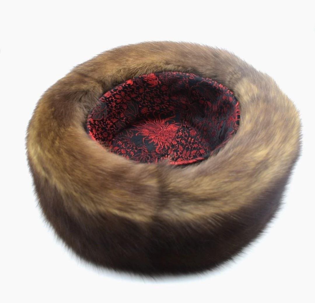 Handcrafted Russian Sable Shtreimel - Image 8
