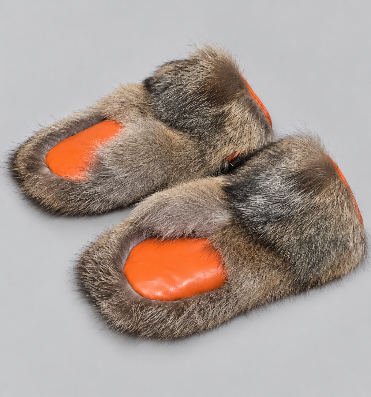 Coyote fur hunting mittens with orange leather palms, 36 cm